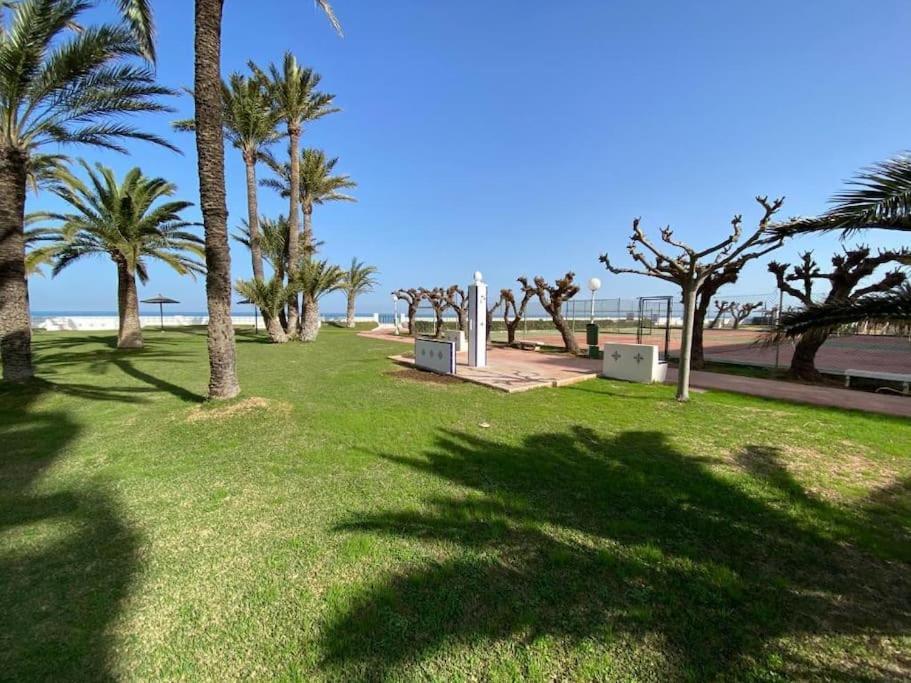 Appartamento Atico Exclusivo Denia Y Playa Esterno foto